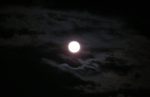 月夜と雲の無料写真